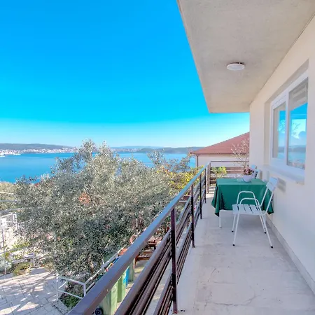 Orange Tree Apartment Trogir