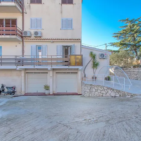 Apartment Orange Tree *