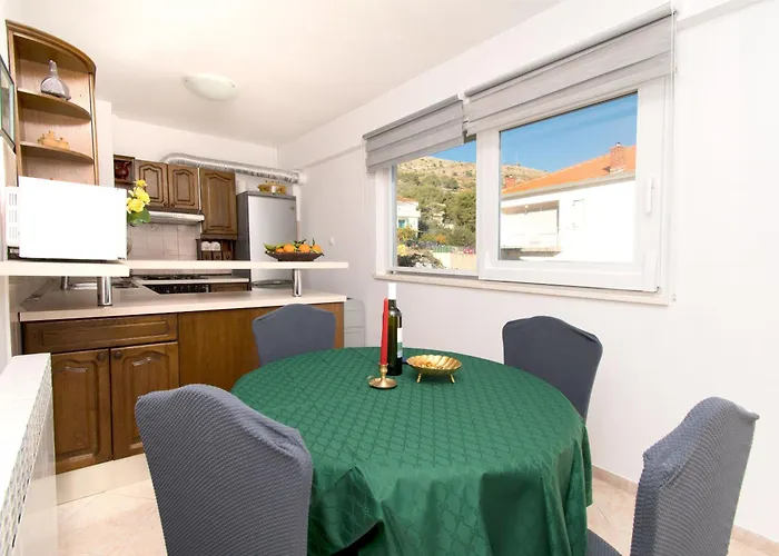 Apartment Orange Tree *