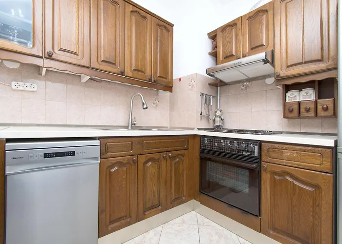 Apartment Orange Tree