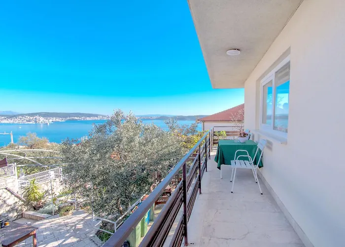 Orange Tree Apartment Trogir